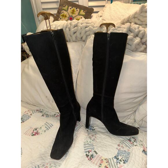 VINTAGE 80s 90s RICHARD TYLER BLACK SUEDE HIGH HEEL BOOTS 8 - Picture 3 of 11